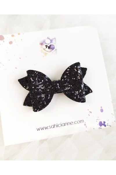 Sahici Anne Siyah Glittery Fiyonk Saçsız Bebek Tokası, 6cm