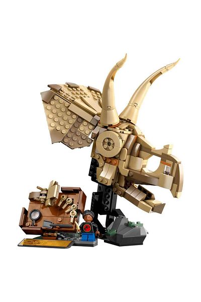 LEGO Jurassic World Dinosaur Fossils - Ages 9 & up Triceratops Skull 76969
