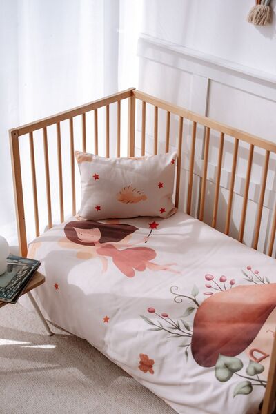 Lollie Baby&Kids طقم غطاء لحاف وملاءة سرير للأطفال مقاس 70 × 110 سم - قطن سات...