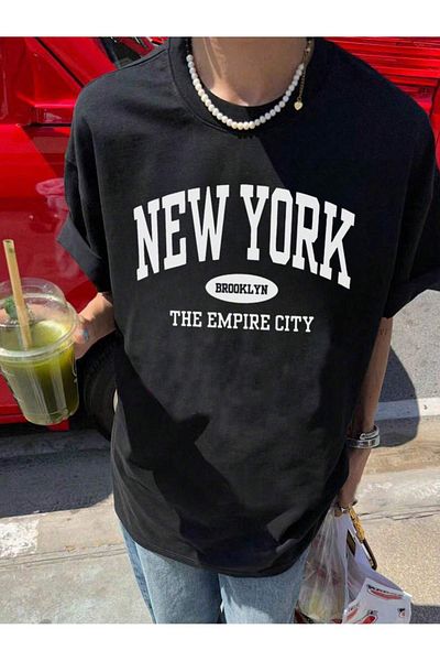 MODARİCH New York Empire - Μαύρο μπλουζάκι με κοντό μανίκι με λαιμόκοψη