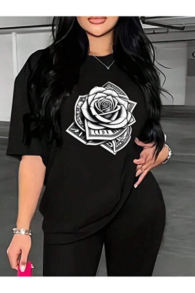 MODARİCH Черна тениска с овърсайз шарка и рози - кръгло деколте, къс ръкав