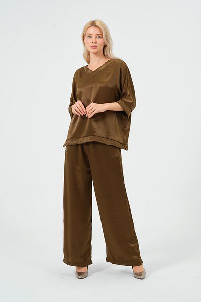 Rich Women's Satin Suit Shiny Satin Pants Blouse
