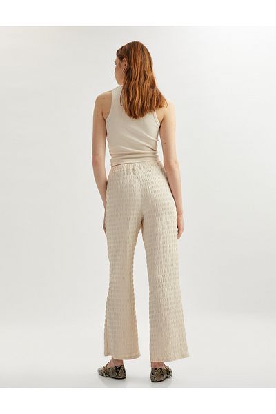 Koton Elastic Waist Textured Wide Leg Textured Trousers