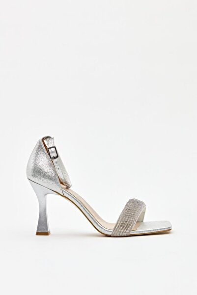 Hayati Arman Women's Single Strap Ankle Buckle Evening Dress Shoes Lame