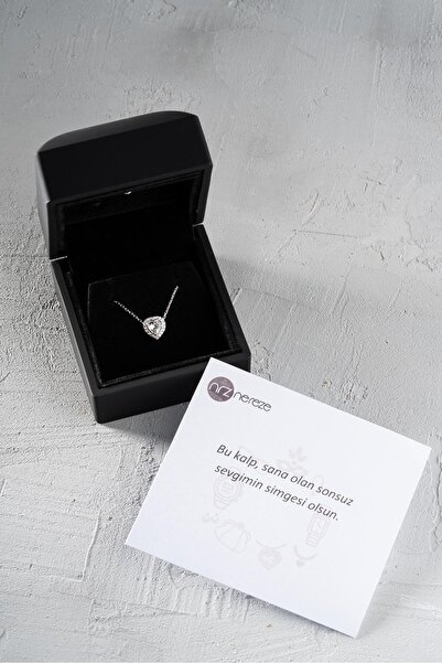 Nereze 925 Ayar Gümüş Işıklı Kutuda Rodyum Kaplama Beyaz Taşlı Kalp Kolye