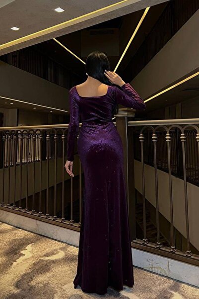 Mossta Square Neckline Jewel Long Sleeve Velvet Evening Dress Purple