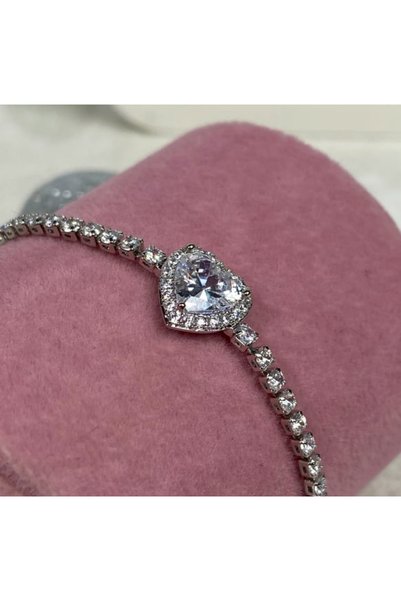 Demirbaş Home Zircon Stone Stainless Steel Women's Bracelet – Sparkling and Stylish Heart Design