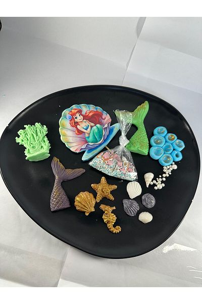 by şeyda palancı Figures from Sugar Dough and Mermaid Edible Print Figure