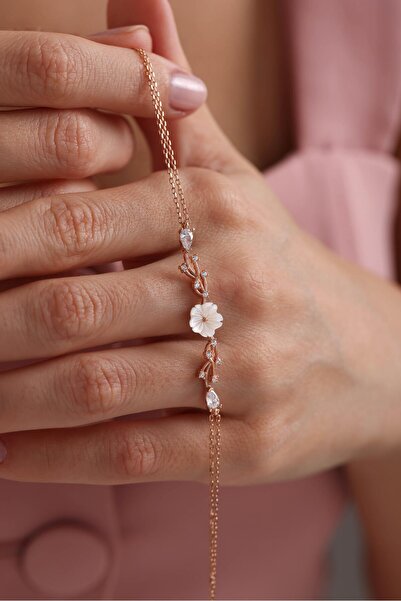 Nereze 925 Ayar Gümüş Işıklı Kutuda Rose Kaplama Bahar Işıltılı Manolya Çiçeği Bileklik