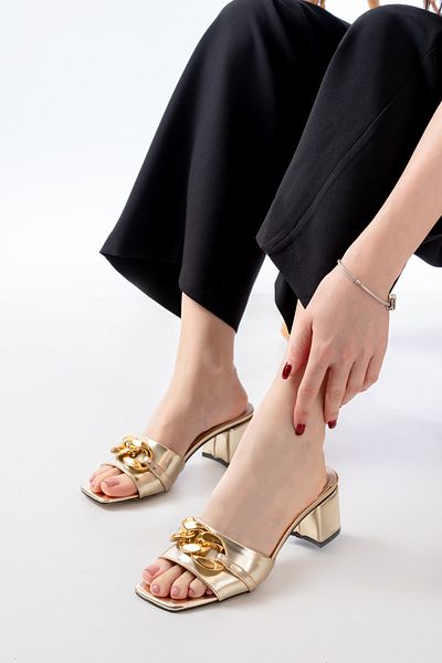 marinarosse Women's Bella Gold Chain Buckle Detailed Slippers