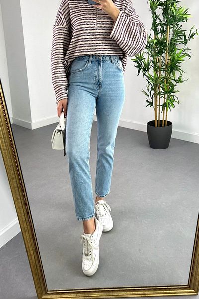 LİMABEL Milano Mystery Zaha Dores Stager - Mom denim albastru anii 90 cu talie înaltă cu lycra și spălare cu zăpadă