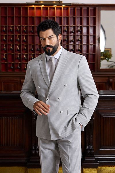 ALTINYILDIZ CLASSICS Extra Slim Fit Slim Fit Swallow Neck Stripe Suit