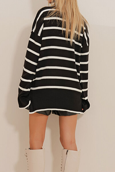 VAGGON Pulover supradimensionat cu dungi negre pentru femei, cu fante laterale
