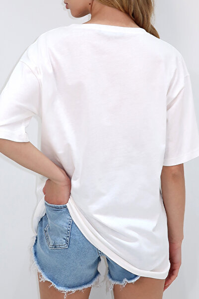 VAGGON Tricou alb pentru femei, cu decolteu rotund, cu perle și piatră brodate Prmx11964