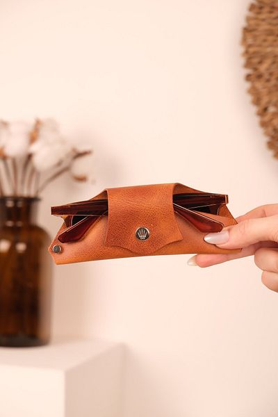 WATCHOFROYAL Genuine Leather Buttero Clot Brown Glasses Pouch