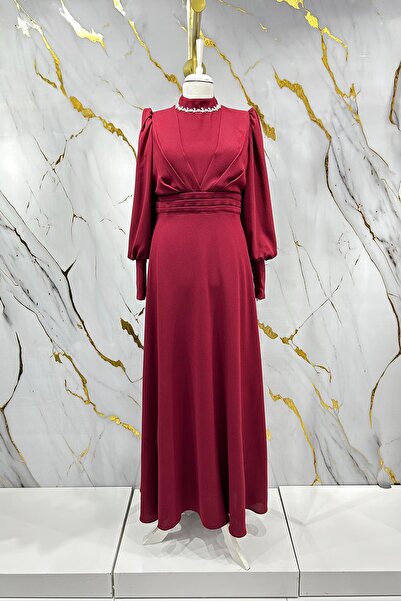 hakimoda فستان سهرة أحمر كلاريت من كاتري كريب