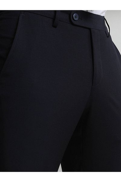 Kip Klassische Hose aus Wollmischung in Slim Fit mit Leinwandbindung