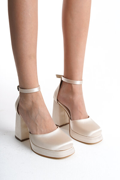 Shoesers Kadın Özel Tasarım Saten Kumaşlı Platform Topuklu Ayakkabı (KALIPLAR YARIM NUMARA BÜYÜKTÜR.)