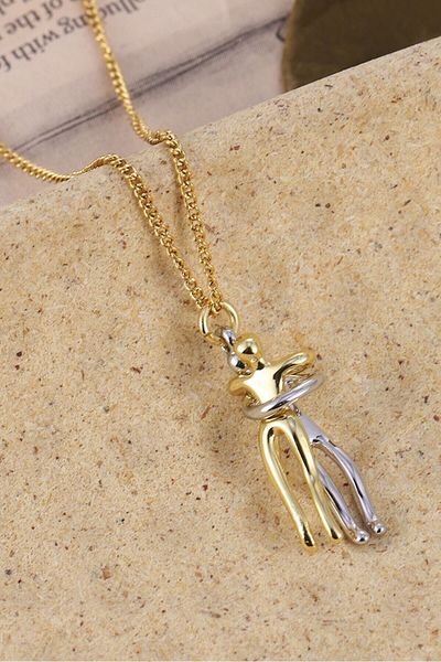 casa di moda Hugging Couple Unisex Lover Necklace Gift for Wife Lover Eck52Sr