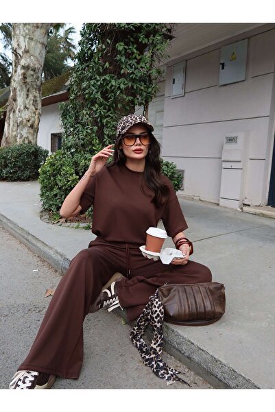 ESRAHELVACI Σετ φόρμας Modal κοντομάνικο