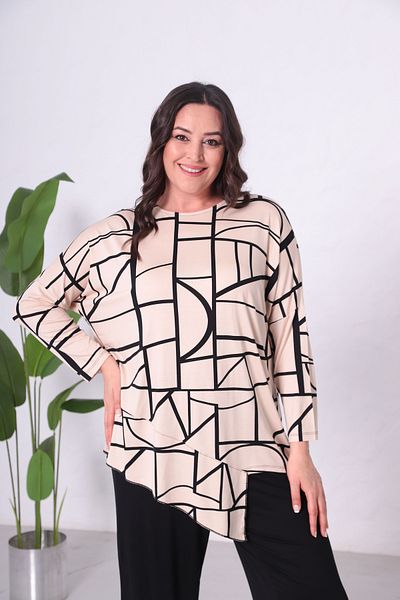 THE CABIN Women's Plus Size Asymmetrical Cut Design Blouse