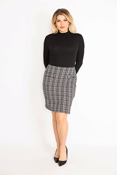 Şans Γυναικείο φόρεμα μεγάλου μεγέθους μαύρο με διακοσμητικές τσέπες 65n35024