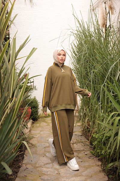 Wovi Moda Σετ αθλητικής φόρμας Hijab - Γιακάς με φερμουάρ, Γυναικείο