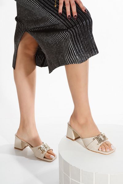 Best Group New Season Low Heeled Buckle Slippers