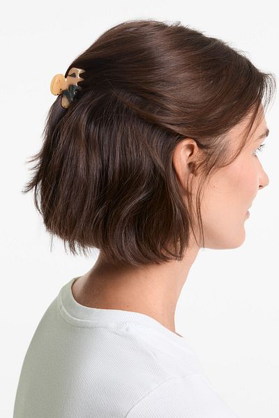 Oysho 2 medium tortoiseshell-effect hair clips