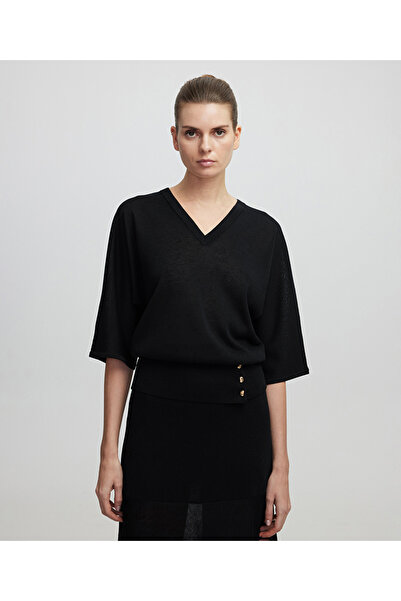 İpekyol Düğme aksesuarlı triko