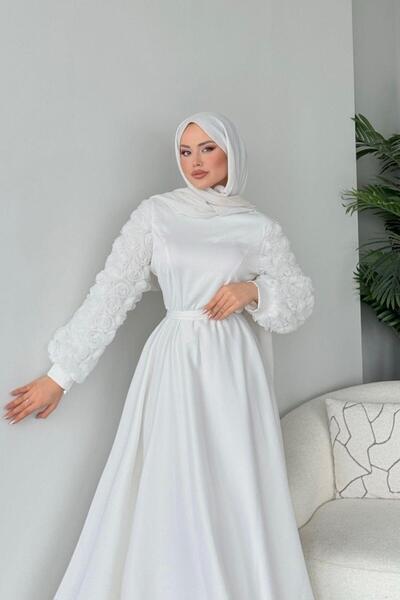 Şulemoda Giyim Βραδινό φόρεμα με λευκά τριαντάφυλλα - Λεπτομέρειες στα μανίκια και την άκρη της φούστας