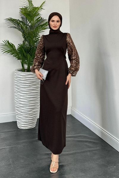 MERVEN AKYÜZ Βραδινό φόρεμα Mogy Brown Crepe με παγιέτες