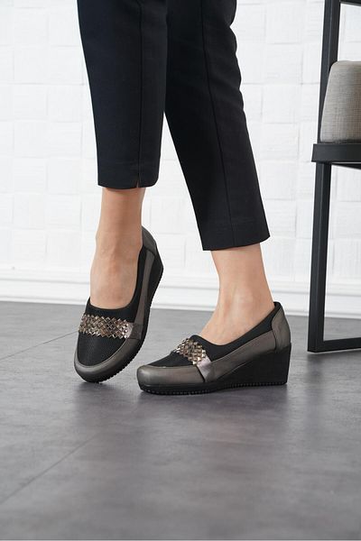 Moda Pie Platinum Stone Ketar Band Women's Wedge Heel Shoes