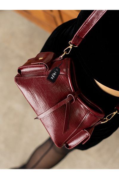 Night Geantă de mână și de umăr pentru femei Aurora Model Claret Red