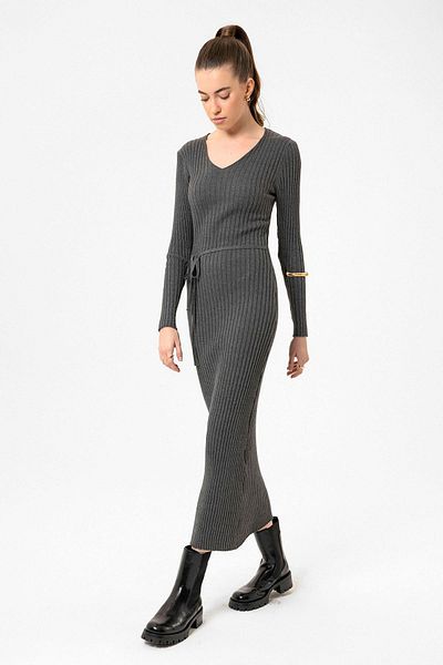 Antioch Gray Women's Ribbed Midi Knitwear Dress