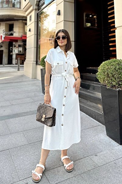 Juuuj Λευκό κοντό μανίκι, γιακάς πουκάμισου, μονόχρωμο σχέδιο, διπλή τσέπη, ύφασμα Aerobin, μάξι φόρεμα με ζώνη