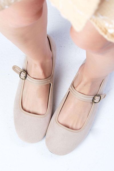 Mio Gusto Inna Beige Women's Ballerinas with Straps