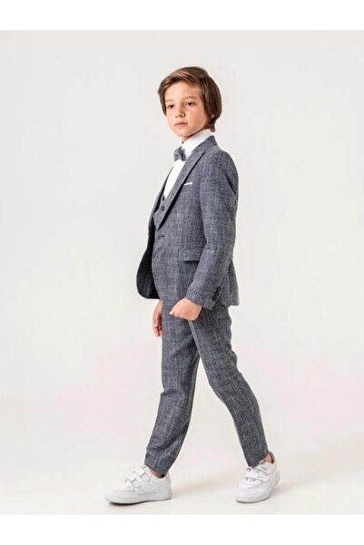 Zekids Boy's Pocket Handkerchief Detailed Linen Suit (Age 5-9)