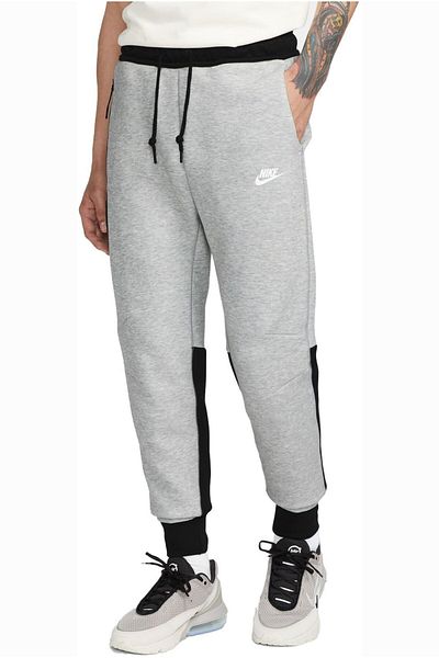 Nike Pantaloni NIKE Tech Fleece - FB8002-064