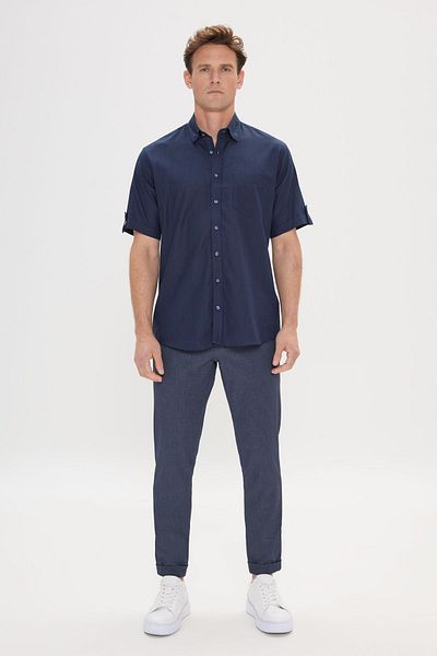 AC&Co / Altınyıldız Classics Marineblaues Comfort Fit Herrenhemd - Bequeme Passform, Leinenstruktur, 100 % Baumwolle, Kurzarm