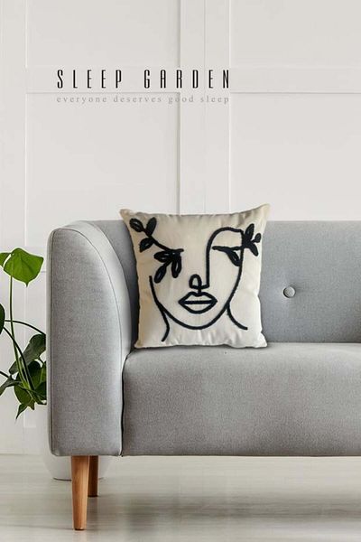 Sleep Garden Black Punch Throw Pillow Women's Face - 45X45