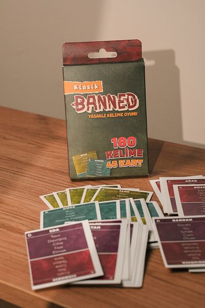 Love Bundles Classic Banned Banned Word Game |   180 Words |   Fun |   Game |   Party