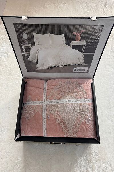 trivago halı Double Butterfly Print French Laced Bridal Blanket and Sheet Set - Custom Bag