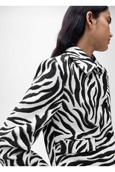 MANGO Woman Zebra desenli düğmeli ceket