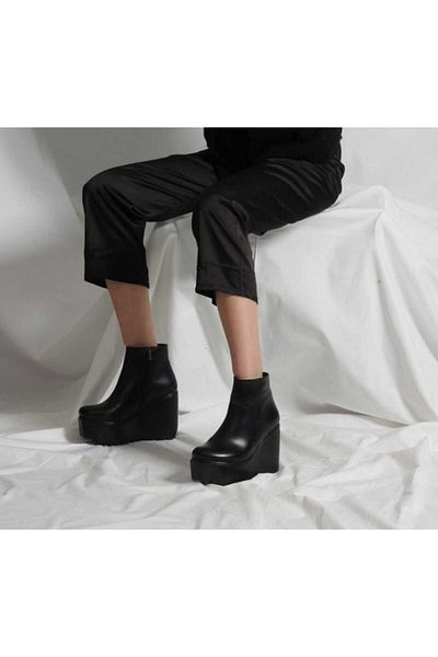 POTEEN Ptc117 Women's Plartform Wedge Heel Zipper Detail Boots - Black
