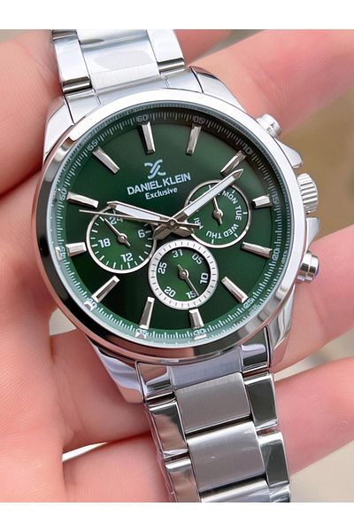 Daniel Klein Men Wrist Watch with Function Special Box Green Tar Steel Band 30 Mt Water Resistant