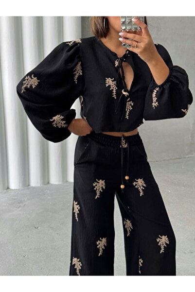 Lady Pixie Set de pantaloni bluză de in cu detaliu de broderie cravată în față