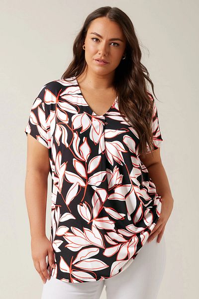Stil Diva V-Neck Short Sleeve Pleated Plus Size Blouse -615650