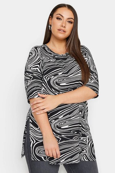 Stil Diva Plus Size Crew Neck Half Sleeve Slit Detail Patterned T-Shirt 302945