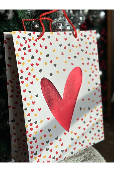 QUEEN AKSESUAR Luxury Large Shiny Leaf - Heart Decorated Patterned White Cardboard Bag Poset